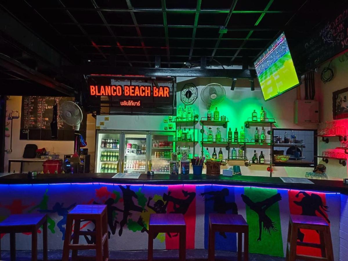 Blanco Beach Bar Hostel 皮皮岛 外观 照片